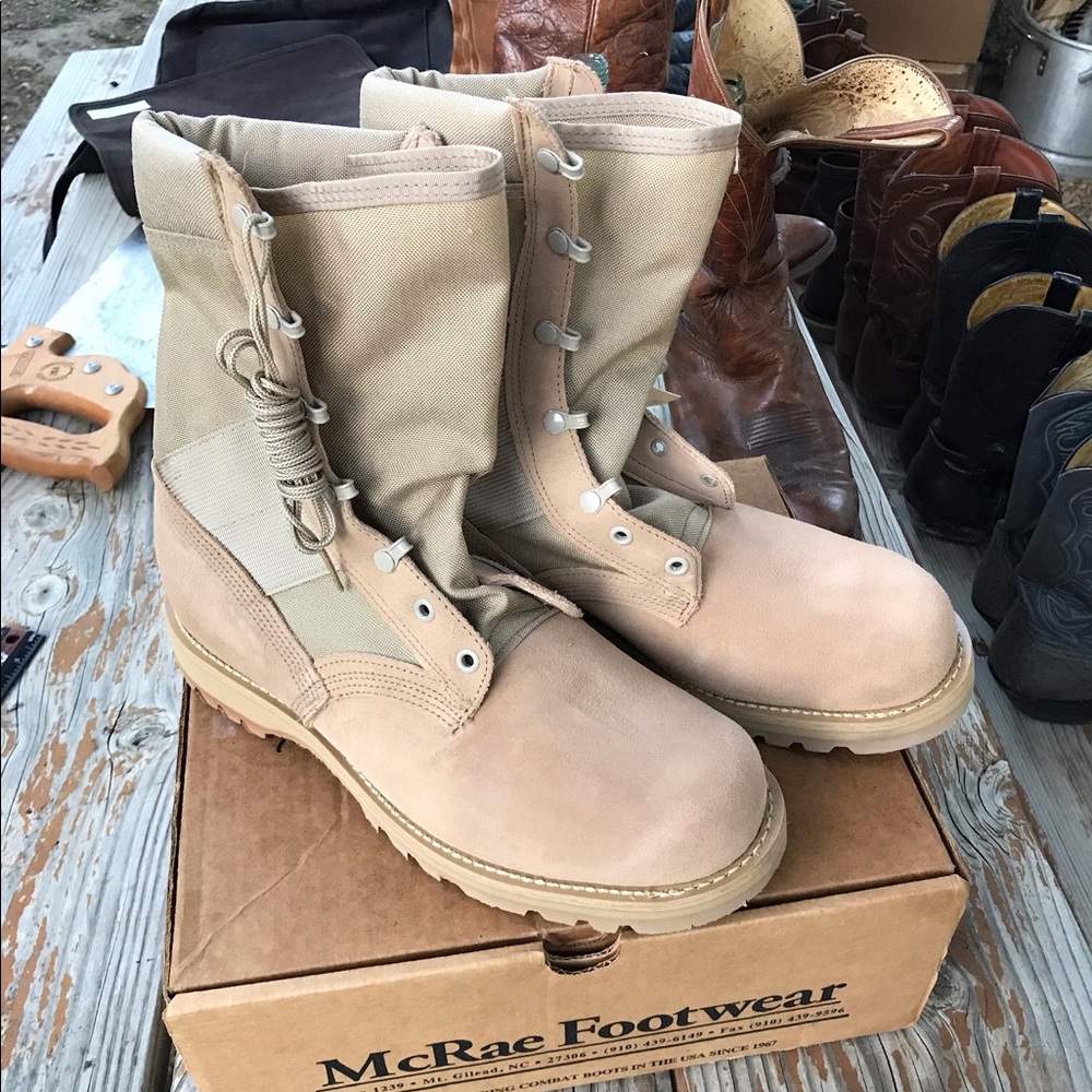 10.5W Military Issue Boots